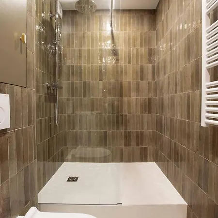 Hsh Saint-denis Sentier Luxueux 3br-8p Parigi