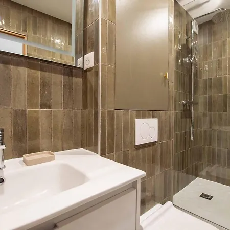 Hsh Saint-denis Sentier Luxueux 3br-8p Apartment